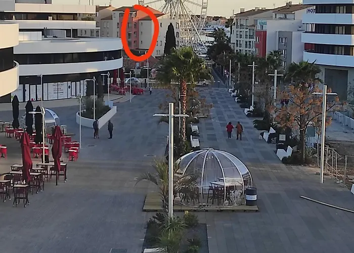 شقة Richelieu Port Position Cosy 2 Adultes Piscine Place De Parking Privative Vue Mont Saint Martin آجد